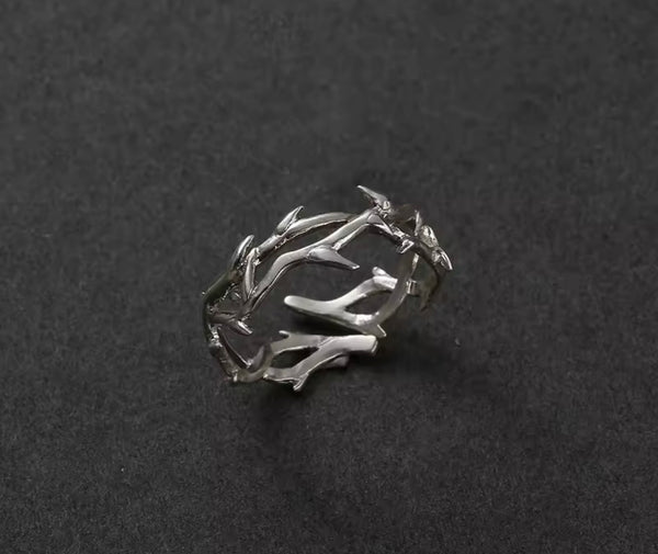 Thorn Branch Silver Ring